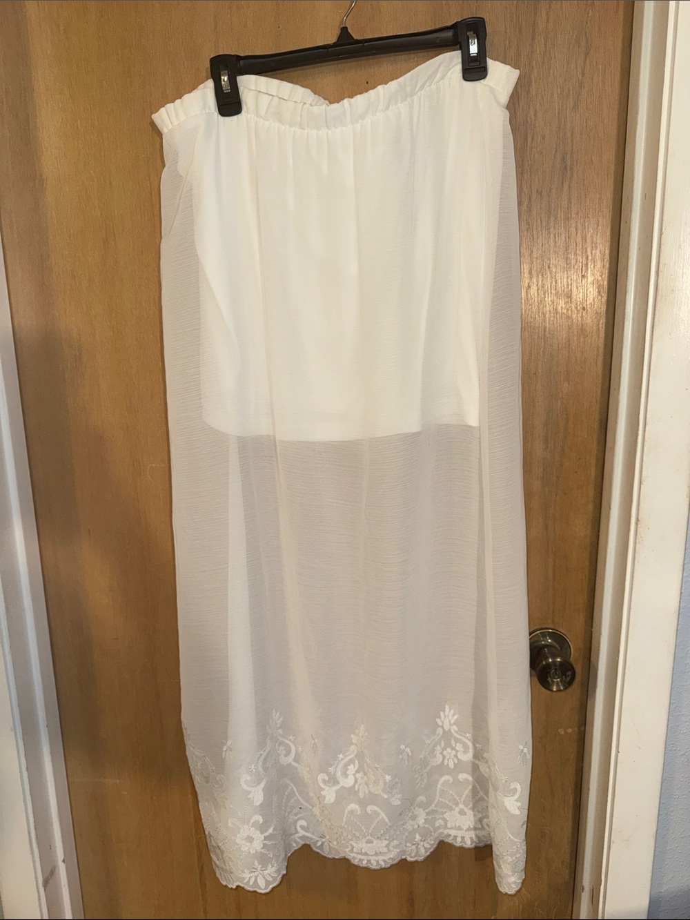 Candie's Sheer Chiffon Floral Embroidered Maxi Skirt Scalloped Hem Junior Medium